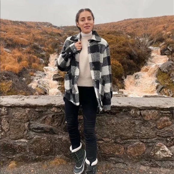 Boho chic plaid checkered black button fall coat - Picture 5 of 16